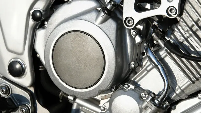0901d196809a352c-Engine_tcm_12-526047.jpg